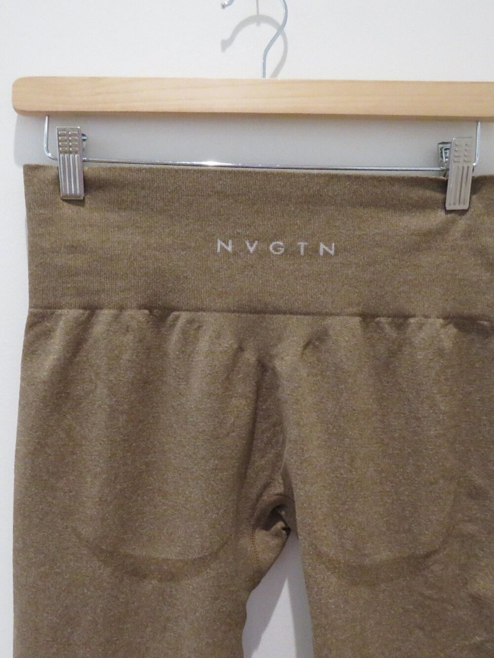 NVGTN Contour Seamless Leggings in Mocha Brown XL Athleisure Gym Workout Stretch - Picture 9 of 11